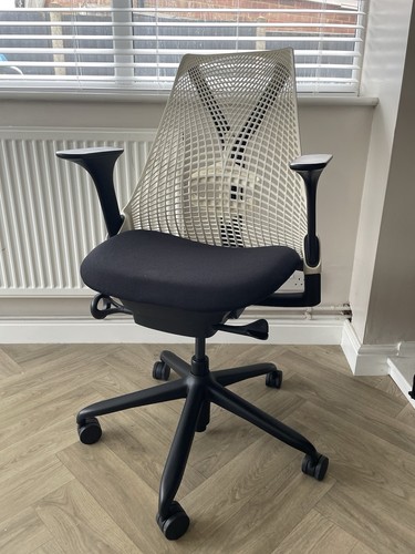 Herman miller sayl fully - miller,