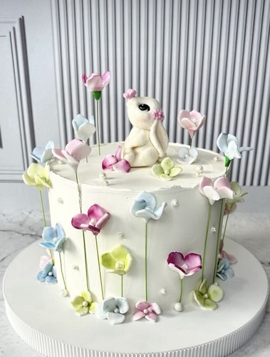 Edible rabbit cake - rabbit,