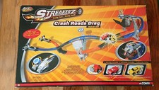 Corgi Wheelz 93109 Streakerz "Crash Roads Drag" Powered Track Set NEW