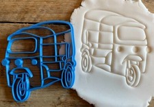 Tuk Tuk biscuit cutter, icing