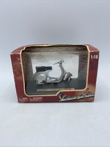 Maisto silver vespa 150gs 1955 - maisto,