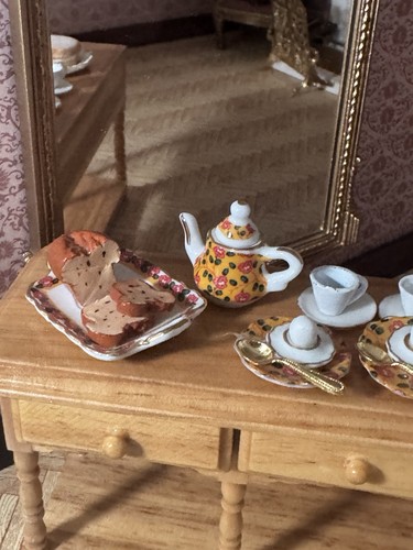 Dollshouse scale reutter - dollshouse, 1/12
