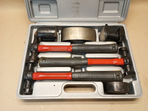 7pcs cast iron auto body - cast,