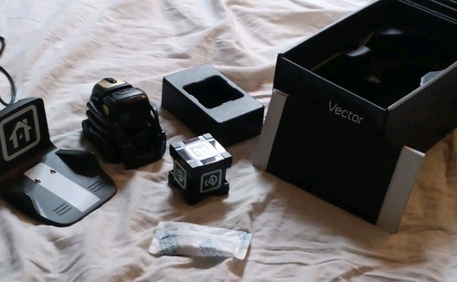 Anki vector robot - vector,