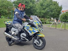 BMW Police Motorcycle 12V