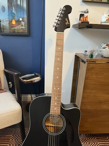 Fender california debut - fender,