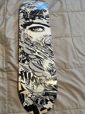 Prefab 77 1XRun Skateboard Art