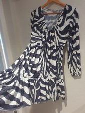 UNUSUAL PLEATED H&M ZEBRA