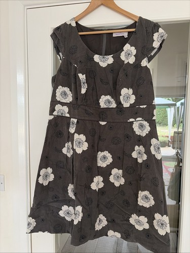 Pepperberry women dress size - pepperberry,