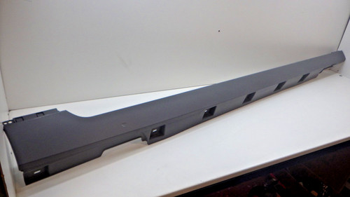 Passat side skirt right - vw, b8