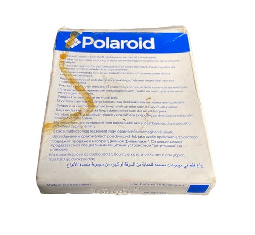 Polaroid 600 film sealed new - polaroid,