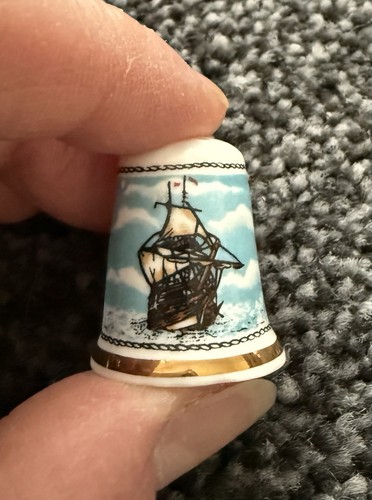 Golden hind bixham thimble - golden,