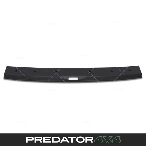 Rear tailgate threshold cover - tailgate,