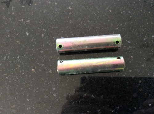 Pair mini digger - of,