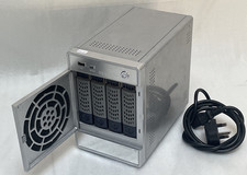 Netgear ReadyNAS NV+ RND4000 4-Bay Network Storage without HDD with power supply