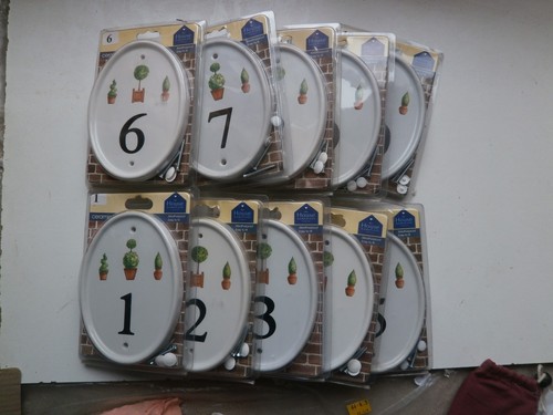 Ceramic house numbers - house,