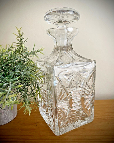 Vintage pinwheel cut lead - cut,
