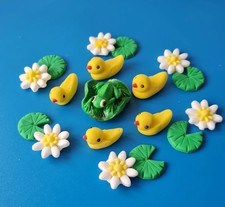 Fondant Pond Ducks Water