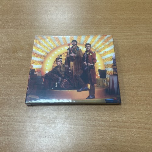 Take that wonderland deluxe - take,