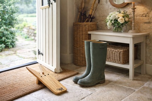 Wooden boot jack - , shoe