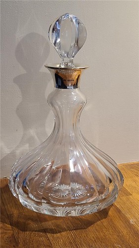 Cut glass ships decanter with - glass,
