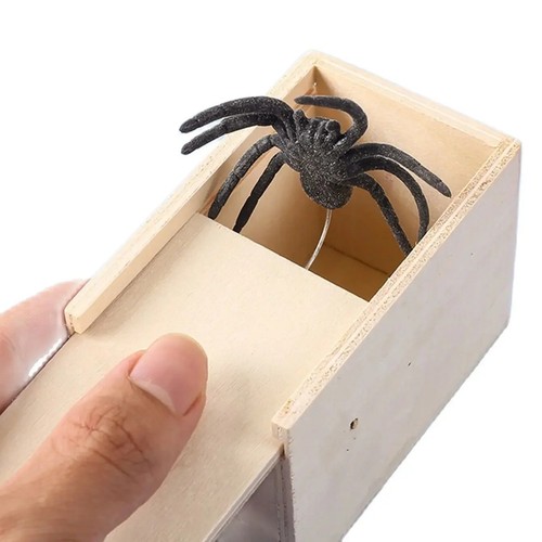 Wooden prank spider box - spider,
