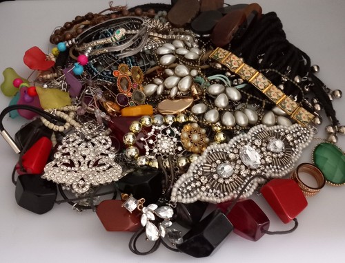 Vintage modern broken - vintage,