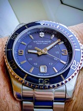Victorinox Swiss Army Maverick