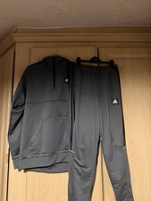 Men’s Adidas tracksuit