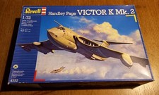 Revell 4352 1/72 Handley Page
