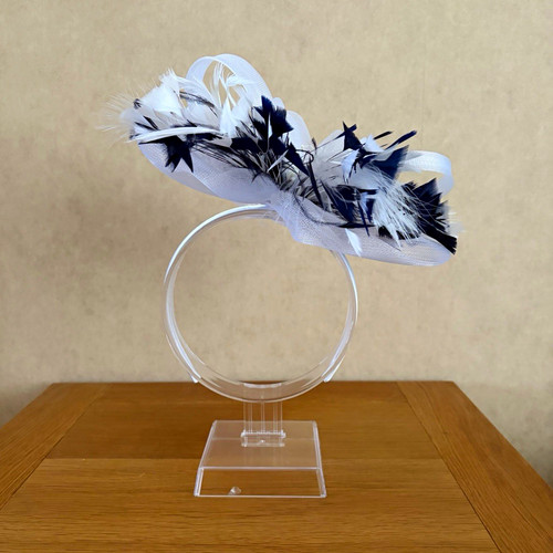 White navy flower - &,