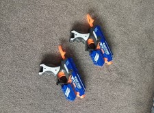 2 NERF Gun Blasters - No
