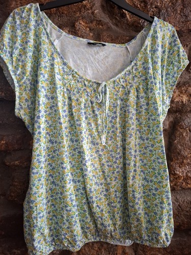 Ladies top size 100 - m&co, 100%