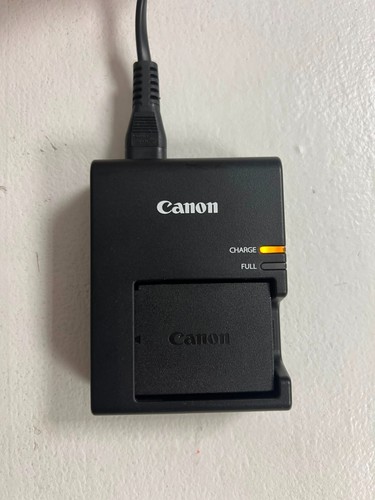 Genuine canon e10e camera - genuine, lp-e10e