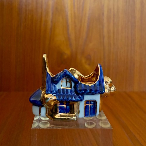 French delft style miniature - delft,