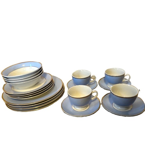 20pc royal doulton - 20pc,