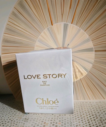 Chloe love story - story, eau