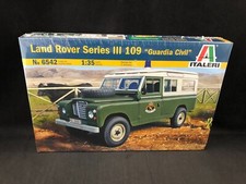 Italeri Land Rover Series III
