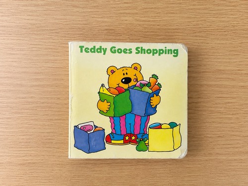 Teddy goes shopping - goes,