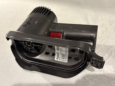 ONE Dyson  DC30 Motor Type A Battery With Push Button Release NOT WORKING #2