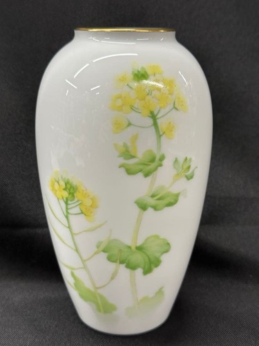 Okura pottery vase floral - okura,