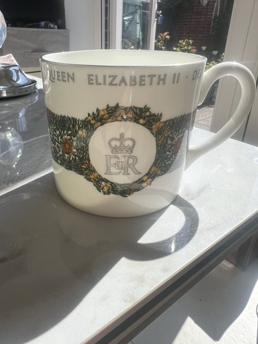 Crown china queen elizabeth - elizabeth, 11