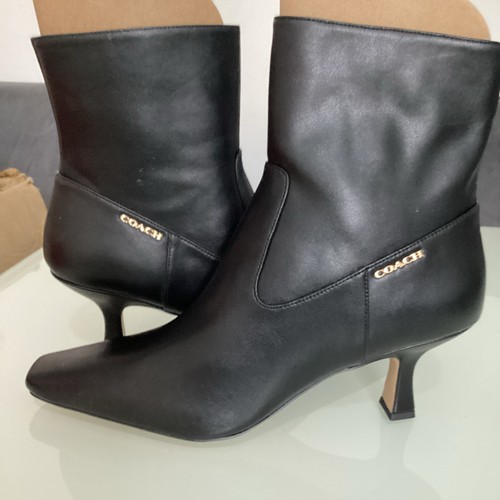 Coach logo pointed black - coach,