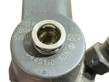0445110105 BOSCH injector