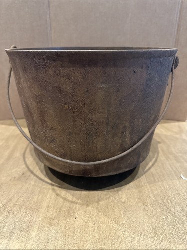 Antique cast iron bean - iron, pot