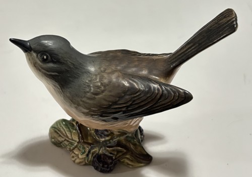 Lovely small vintage beswick - lovely,