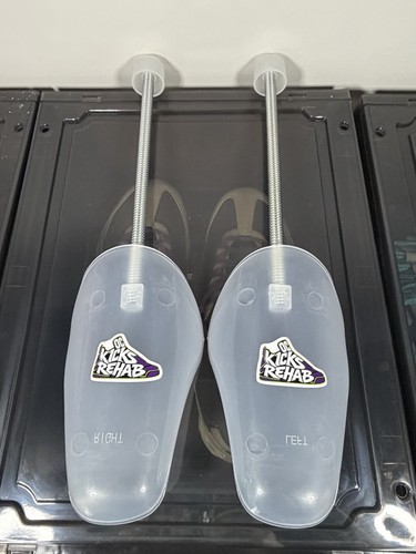 Kicks rehab shoe trees pair - oc,