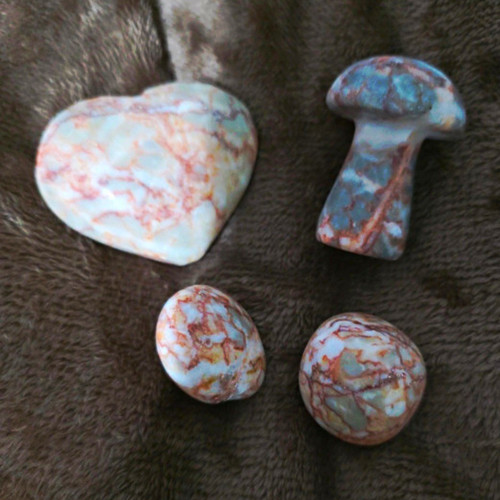 Red vein polished jasper - red,