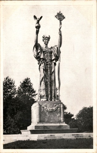 Antique statue the republic - statue,