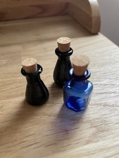 3 x Tiny Miniature Glass Bottles Accessory for York Ghost Merchants (3cm tall)